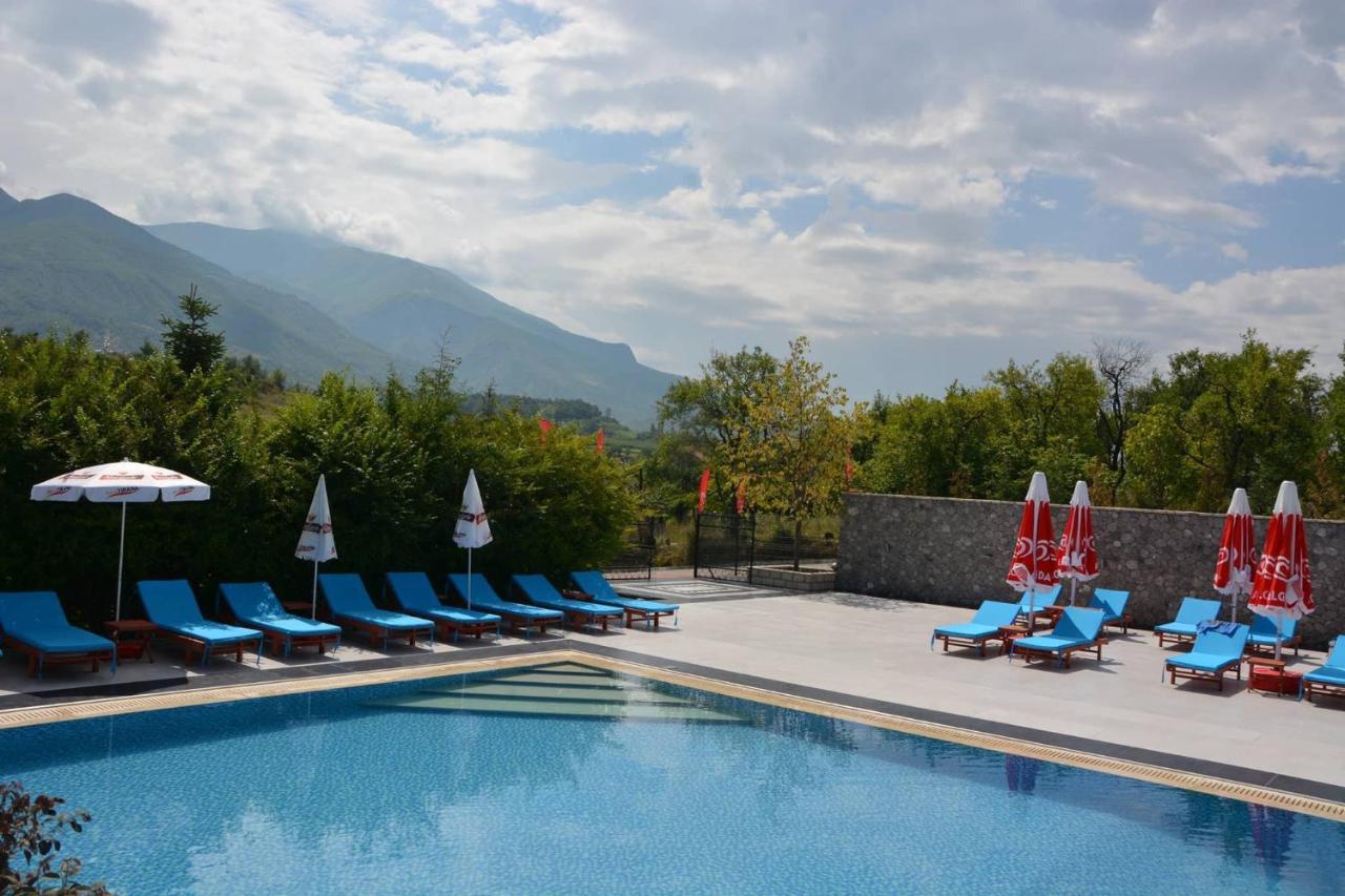Resort Zerja And Spa Peshkopi Zewnętrze zdjęcie